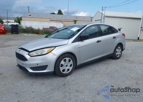 2017 Ford Focus S из США, поврежденный, VIN 1FADP3E23HL279226
